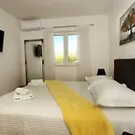 Hermes Lägenhet Trogir