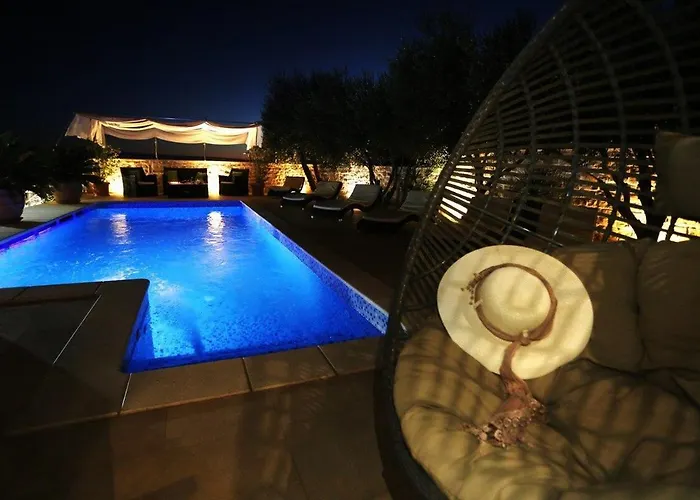 Hermes * Τρογκίρ