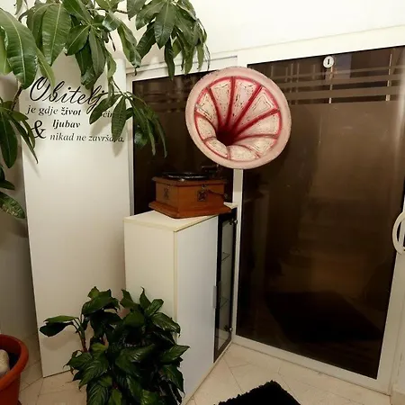 Apartamento Hermes Trogir